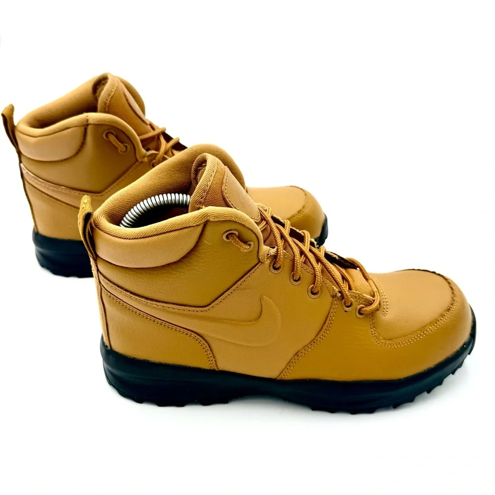 Nike Boy's Youth Manoa Ltr Bq5372-700, Wheat,‎ 7y,  Ships next day .